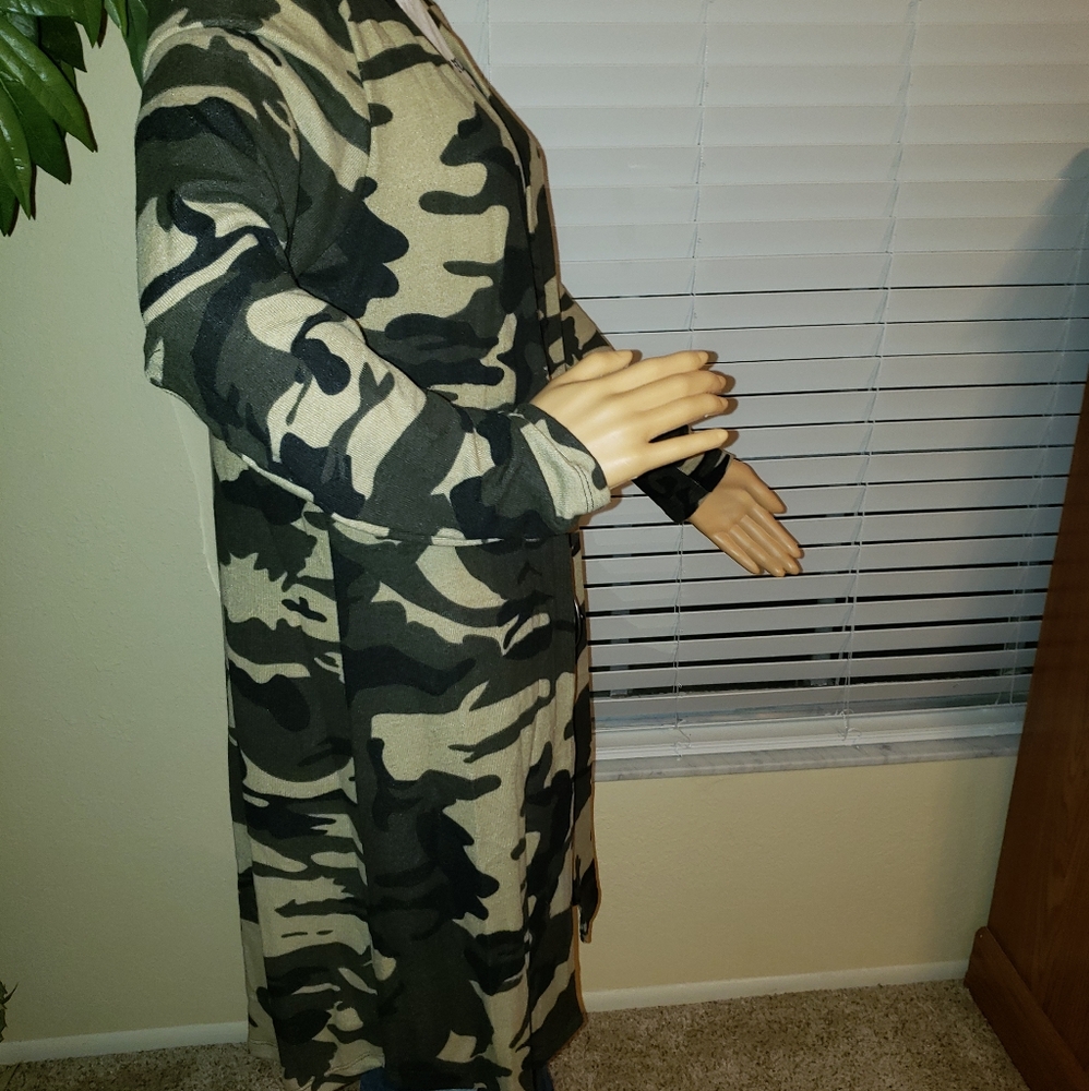 Adorable Camouflage Duster - Picture 5 of 5